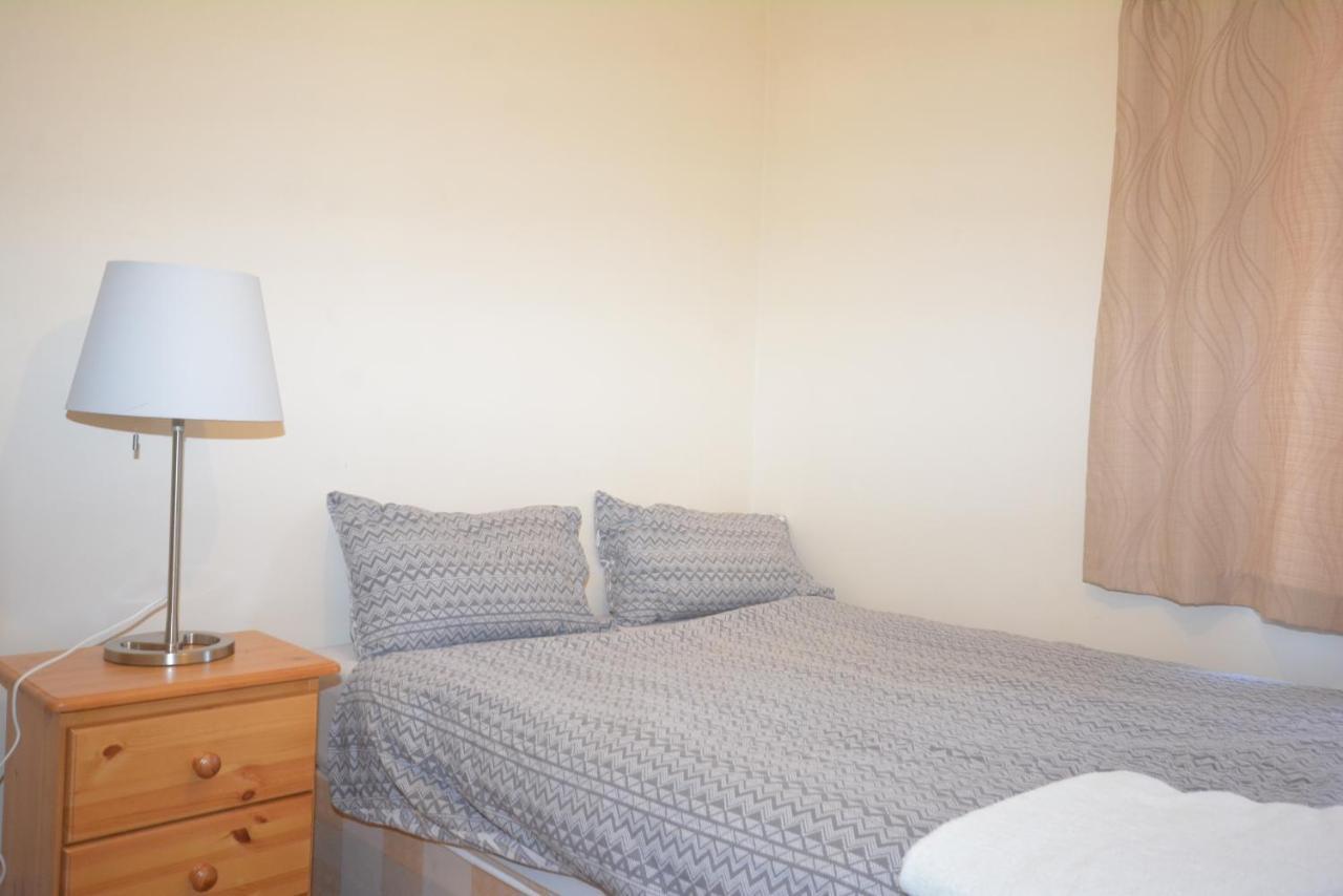 London Deluxe 6 Bedroom House Ντάγκεναμ Εξωτερικό φωτογραφία
