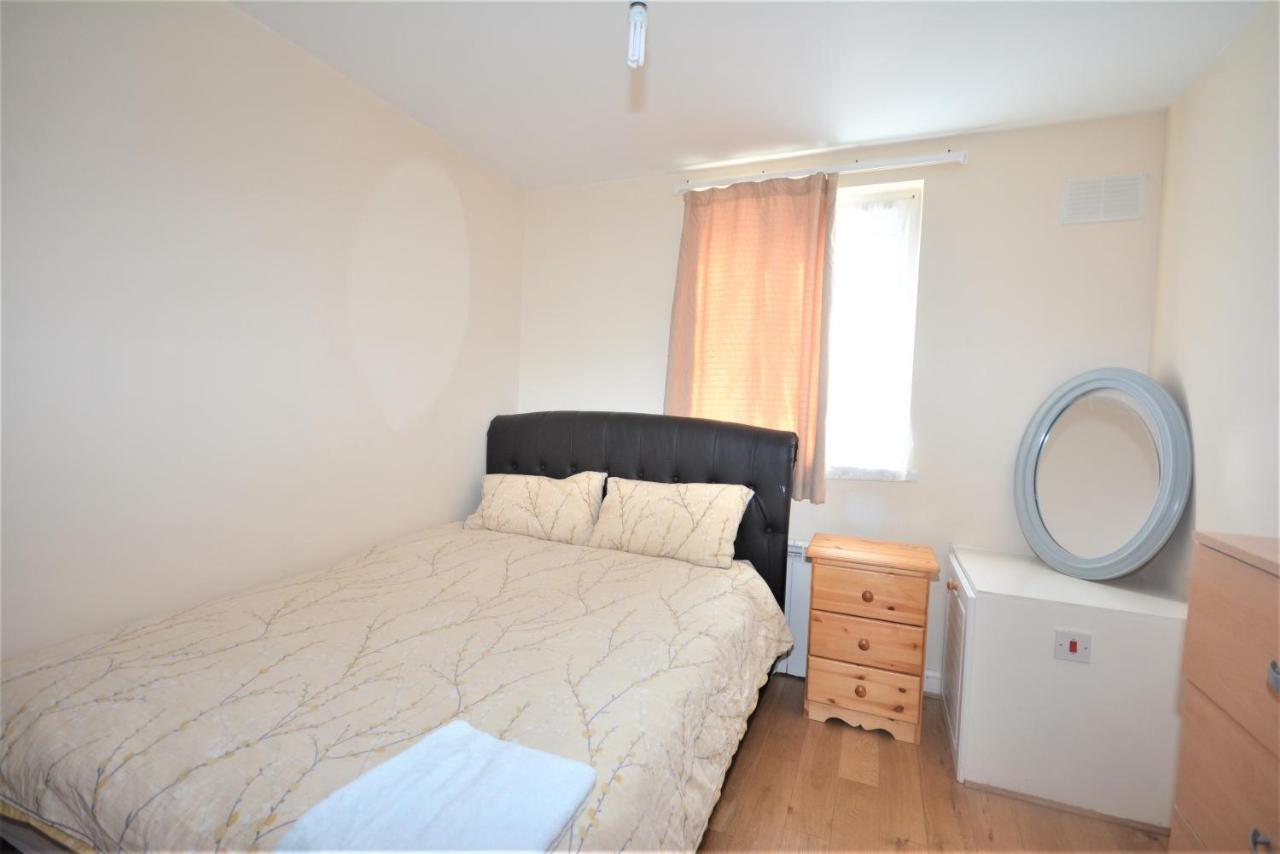 London Deluxe 6 Bedroom House Ντάγκεναμ Εξωτερικό φωτογραφία