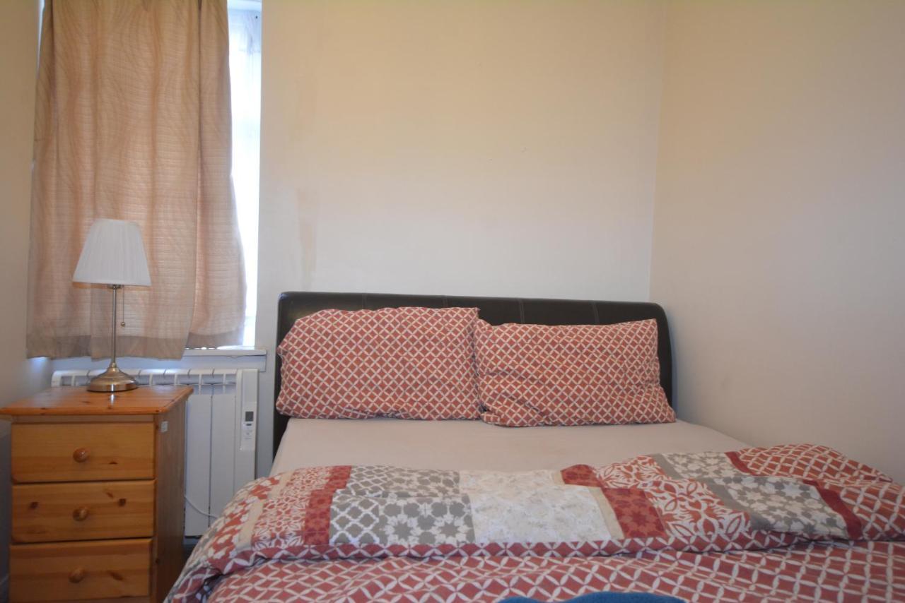 London Deluxe 6 Bedroom House Ντάγκεναμ Εξωτερικό φωτογραφία