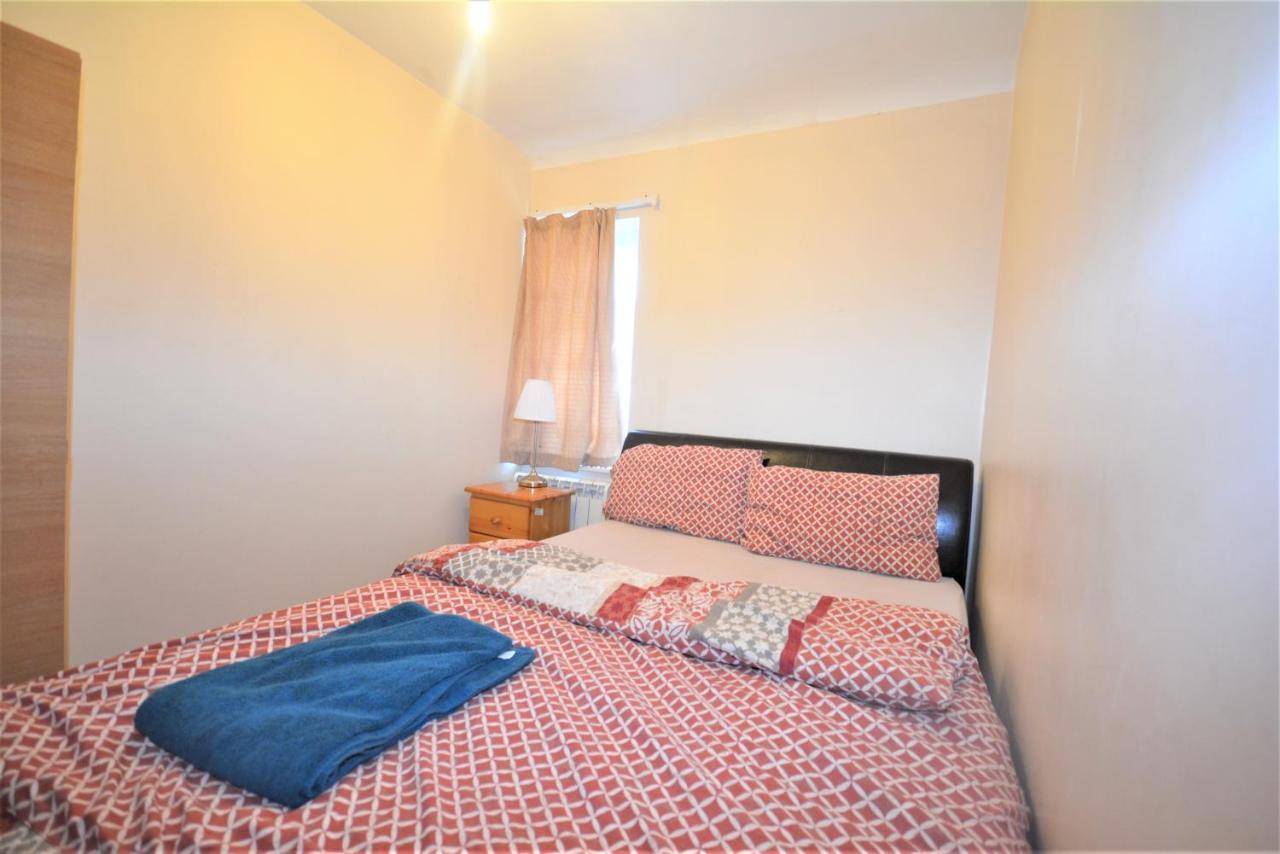 London Deluxe 6 Bedroom House Ντάγκεναμ Εξωτερικό φωτογραφία